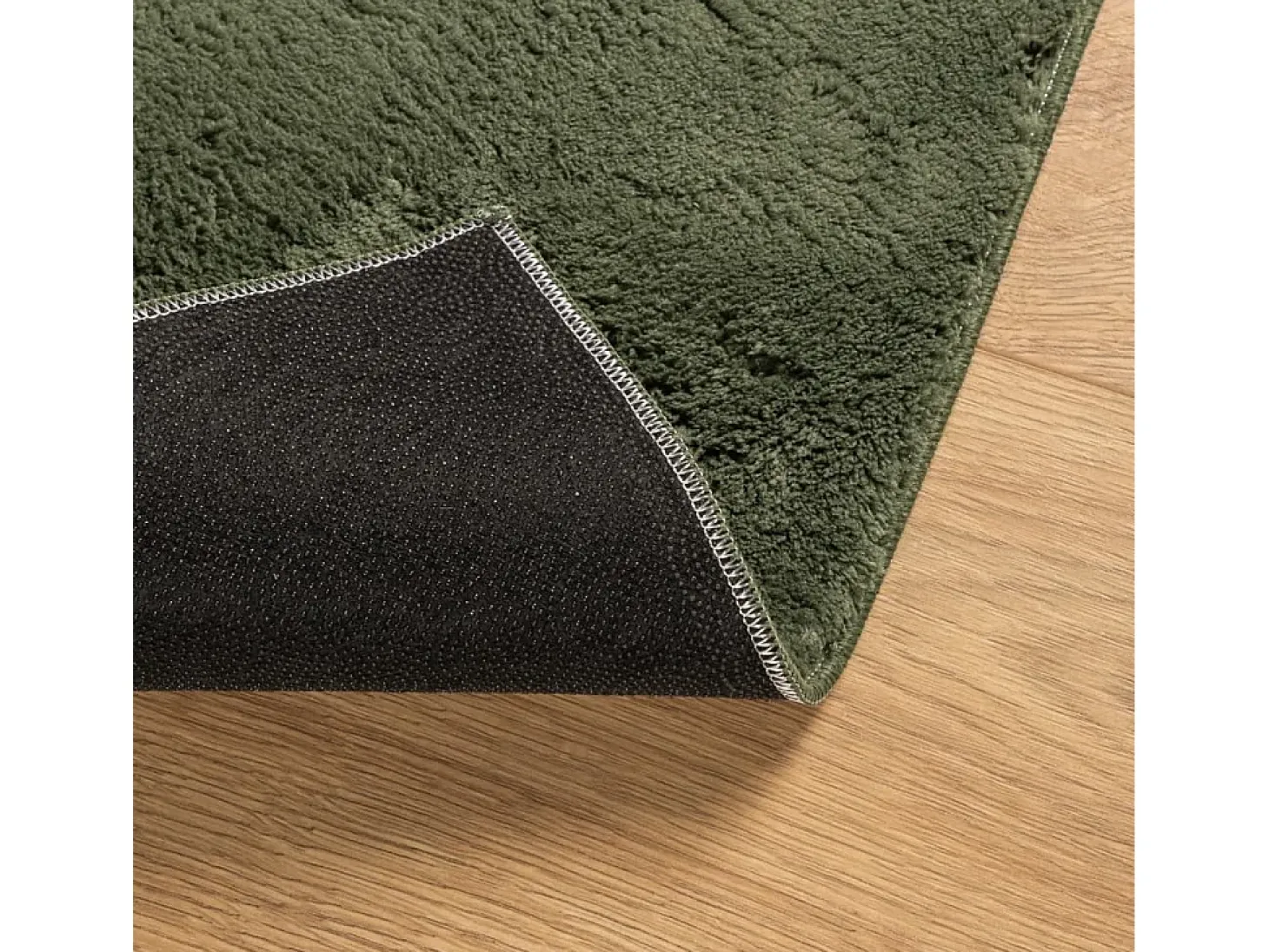 Alfombra HUARTE de pelo corto suave lavable verde bosque 200x280 cm