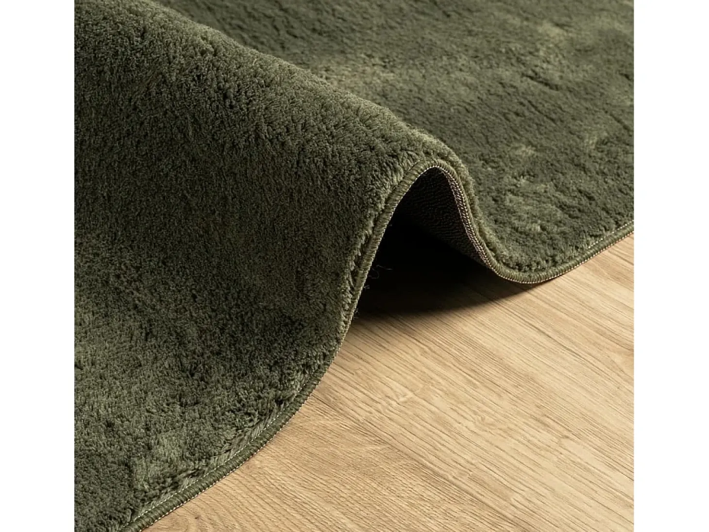 Alfombra HUARTE de pelo corto suave lavable verde bosque 200x280 cm