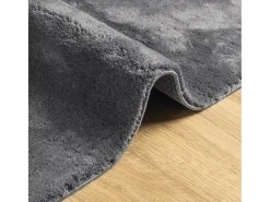 Alfombra HUARTE de pelo corto suave y lavable en color antracita 80x250cm
