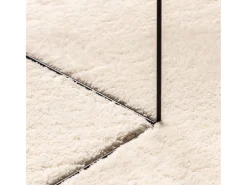 Alfombra HUARTE de pelo corto suave y lavable beige 240x340 cm