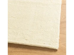 Alfombra HUARTE de pelo corto suave y lavable color crema 200x200 cm