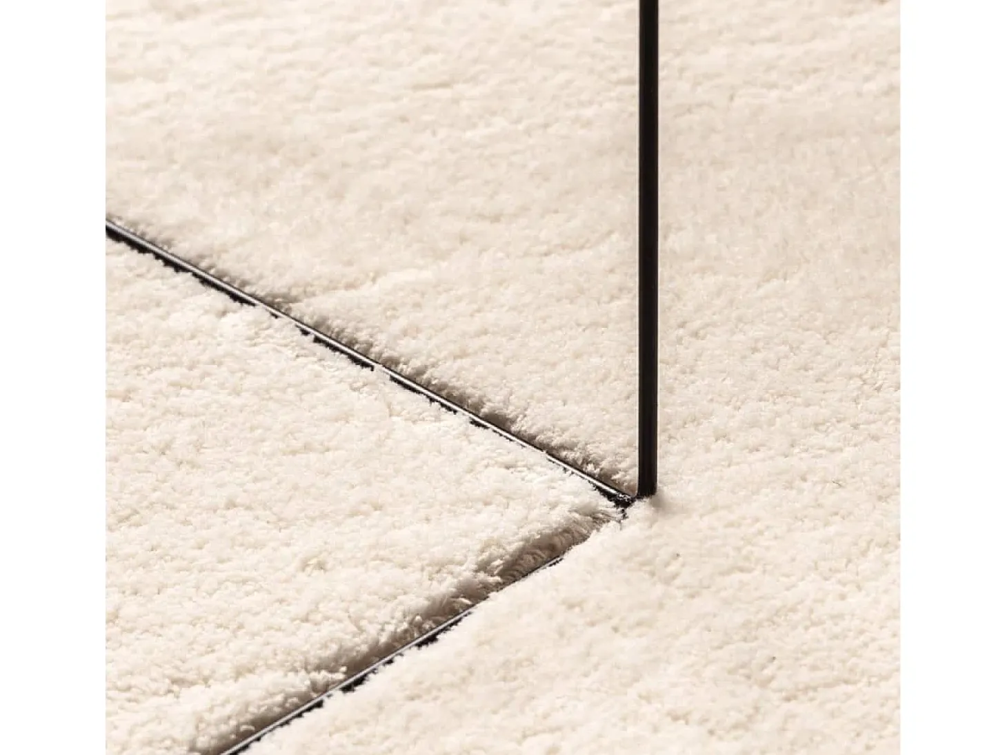 Alfombra HUARTE de pelo corto suave y lavable en color beige Ø 100 cm