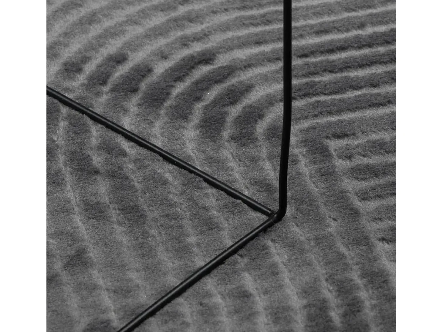 Alfombra IZA de pelo corto de estilo escandinavo en color antracita Ø 120 cm