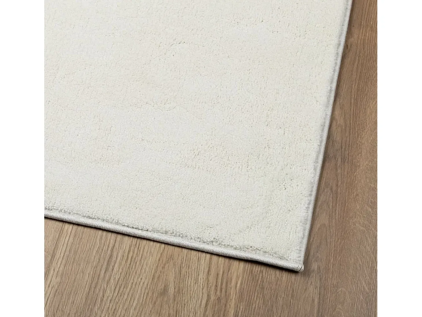 Alfombra OVIEDO de pelo corto color crema 120x120 cm
