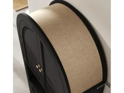 Aparador alto con puertas y cajones, estantes arqueados abiertos, negro, mueble para cocina o salón
