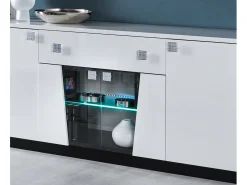 Aparador Bilia de 190 cm y 4 puertas en madera blanca y negra con barniz lacado brillante