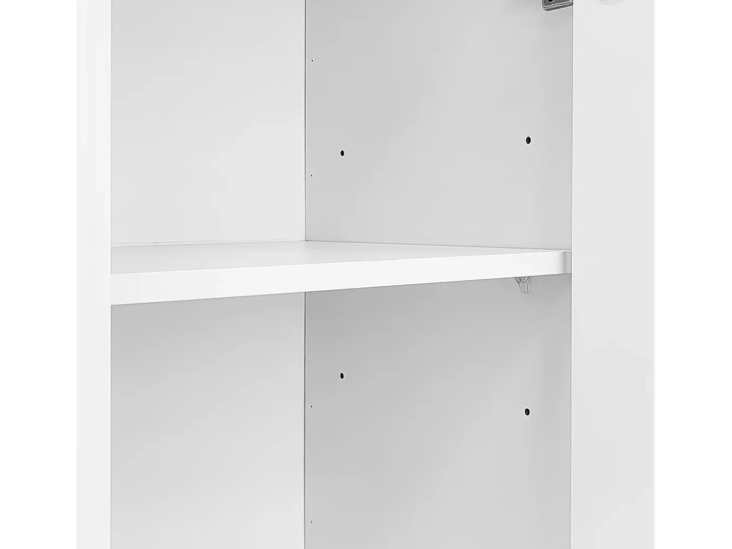 Aparador blanco con 4 puertas a rayas y separadores ajustables, tiradores dorados