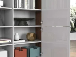 Aparador Chronos con 4 puertas en blanco brillo y roble 140x40x130 cm