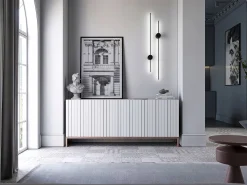 Aparador con 3 puertas - cuerpo Blanco mate, frentes ranurados Blanco mate - 168 cm, estructura metálica