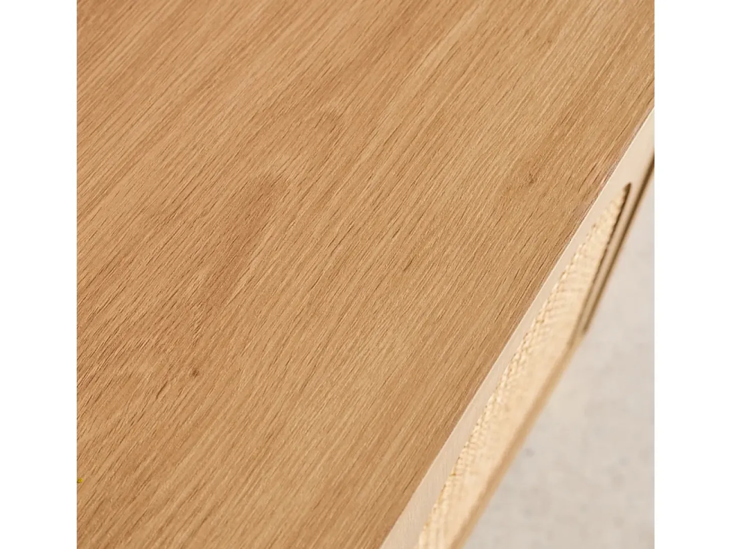 Aparador con decoración madera y mimbre 3 puertas, 120cm natural