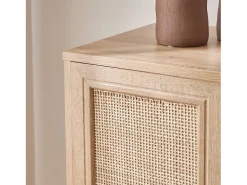 Aparador con portabotellas, mimbre y decoración de madera, 83cm