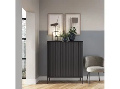 Aparador de 2 puertas con patas de metal negro 104x125 cm