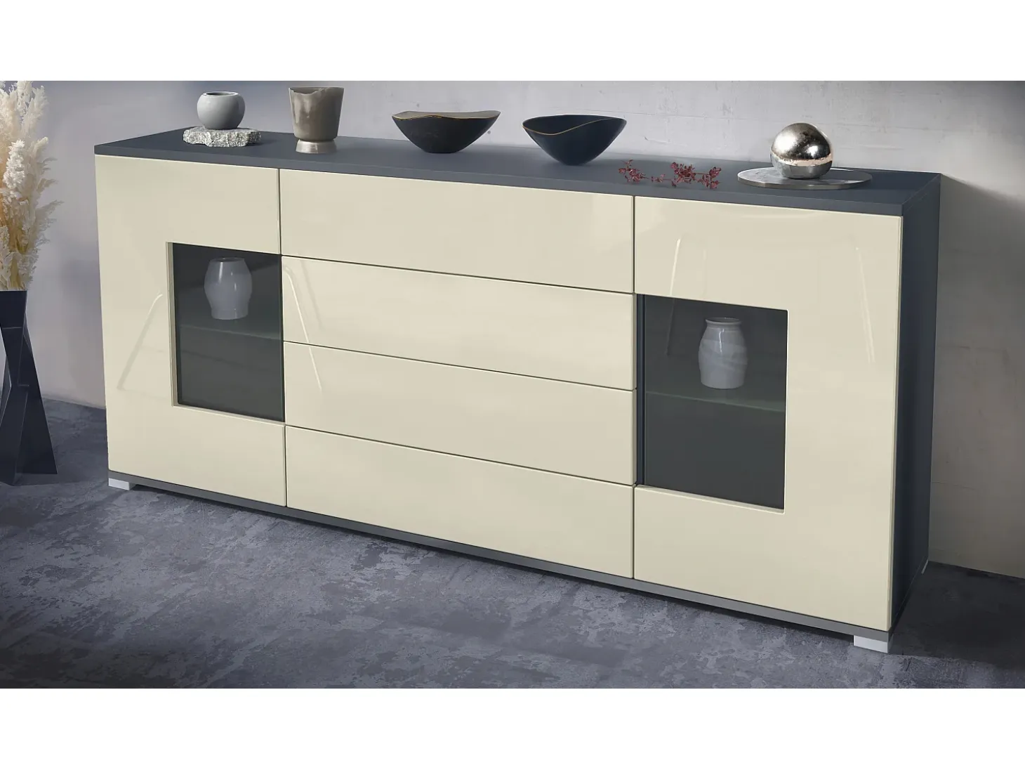 Aparador Grömitz V2 – Mueble con 2 Puertas Grandes y 4 Cajones, antracita mate/crema de alto brillo (166,5 x 75,5 x 35)