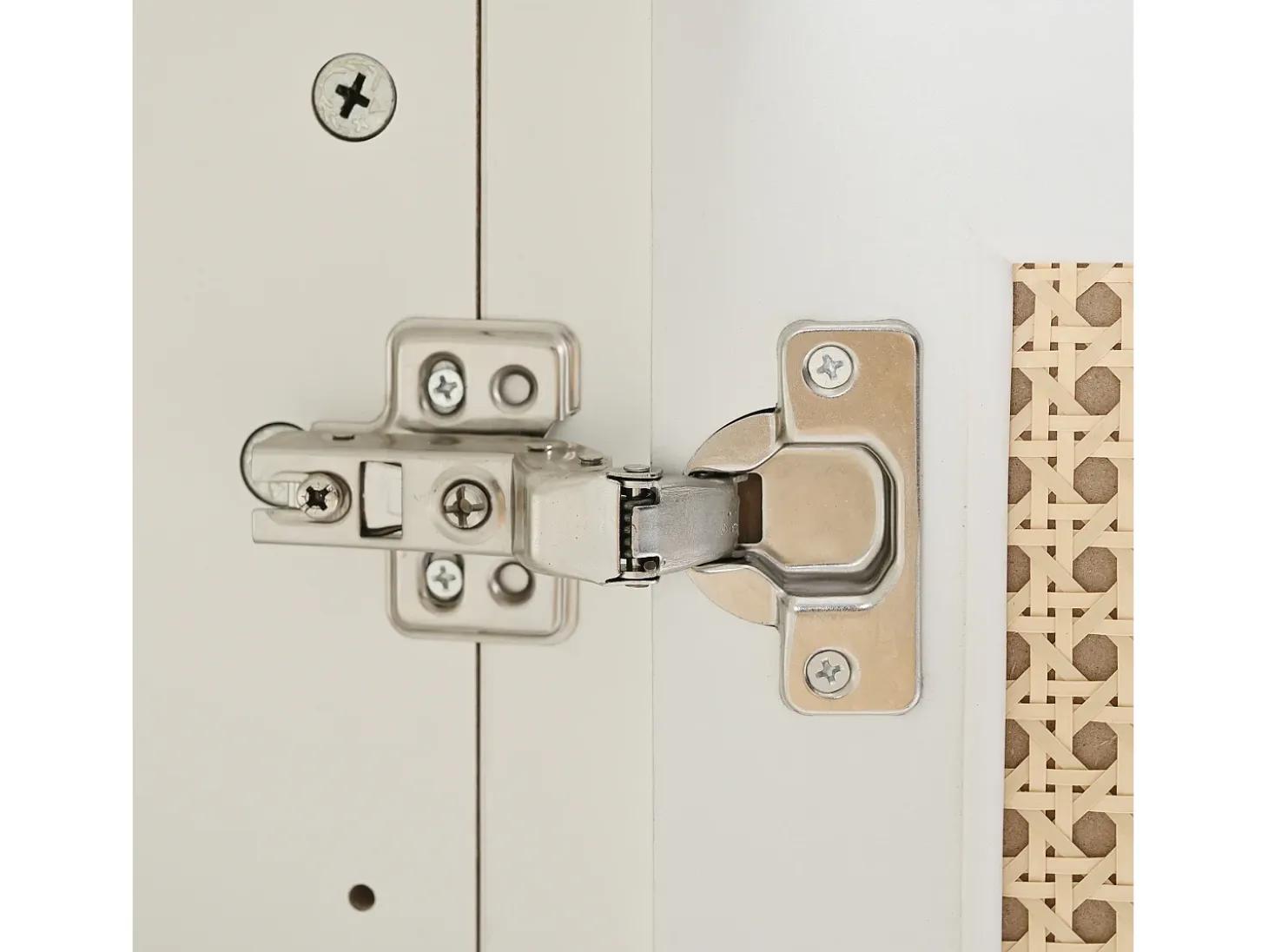 Aparador moderno con estantes ajustables - puertas de ratán - MDF - Blanco
