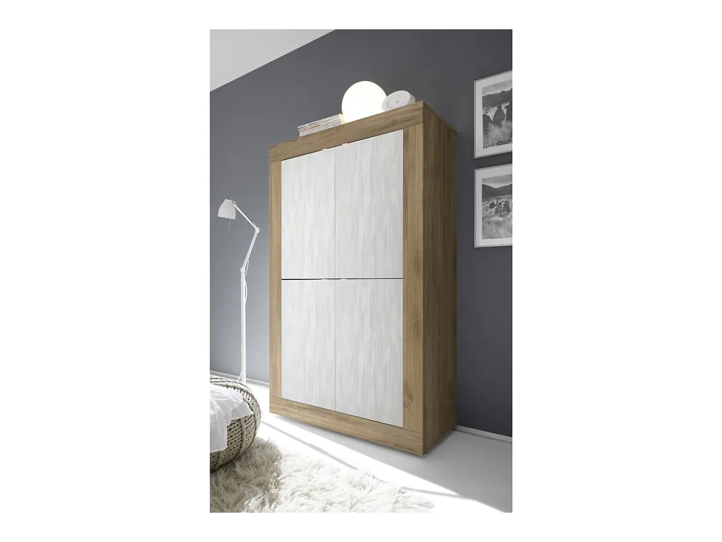 Buffet de diseño con 4 puertas de madera, colección ACCESS. Colores blanco y roble oscuro.