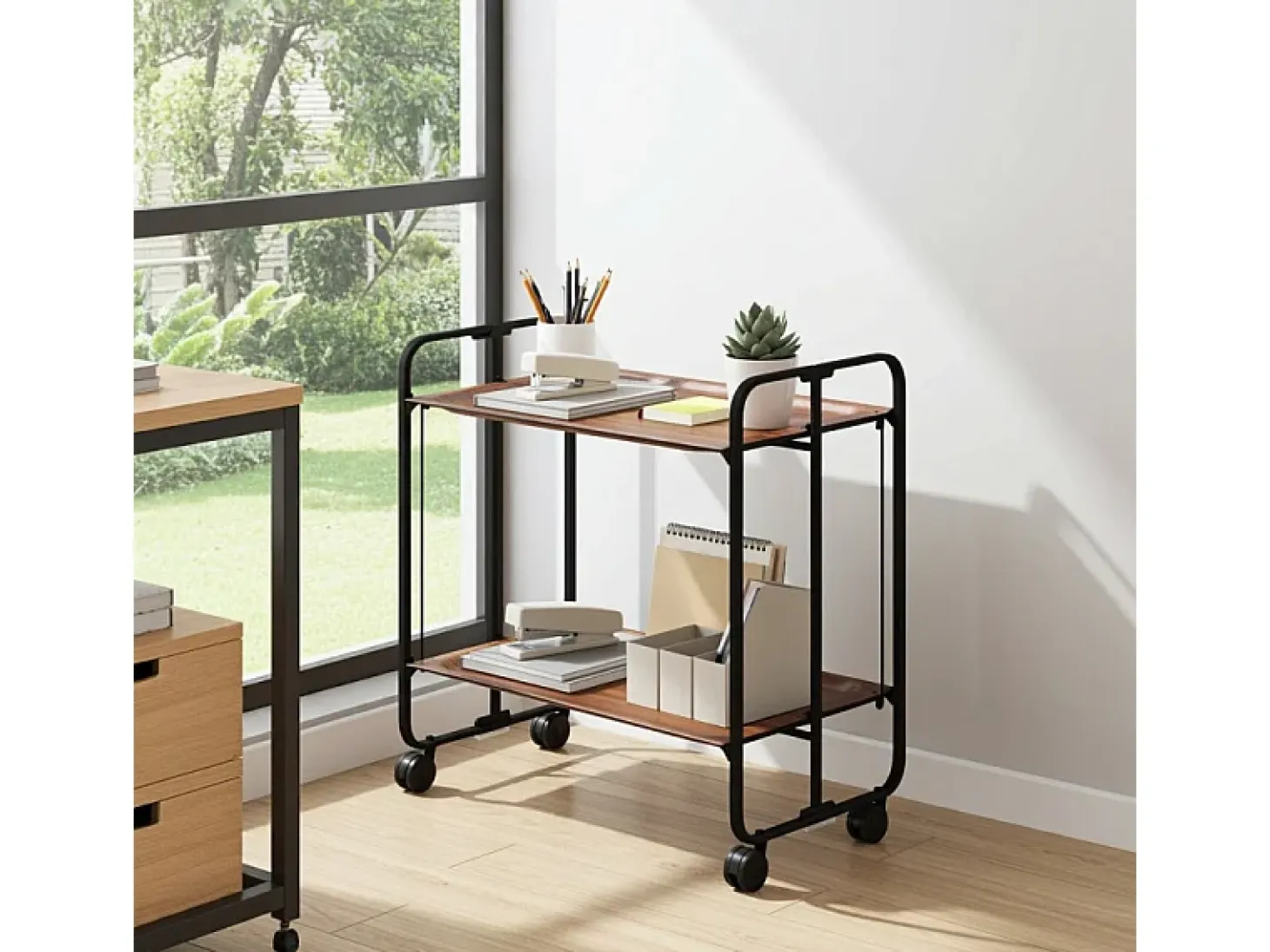 Carrito auxiliar plegable con ruedas - Estructura metálica negra, 2 estantes laminados color Cedro – 72*66*43 cm - BAUHAUS