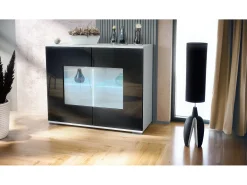 Cómoda Grömitz V3, Moderno armario de cocina con 2 grandes puertas de cristal incl. iluminación RGB blanco mate / negro de alto brillo (92,5 x 75.5 x 35)
