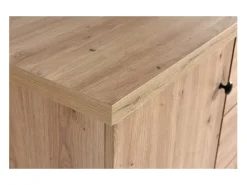 Cómoda Hendall de aspecto roble con patas de metal negro