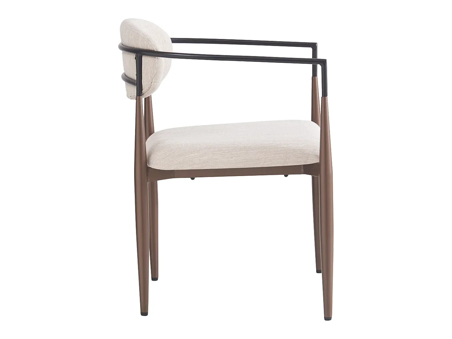 Conjunto de 6 sillas de lino beige con estructura de metal marrón.