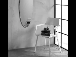 Conjunto de 4 sillas modernas blancas de madera lacada