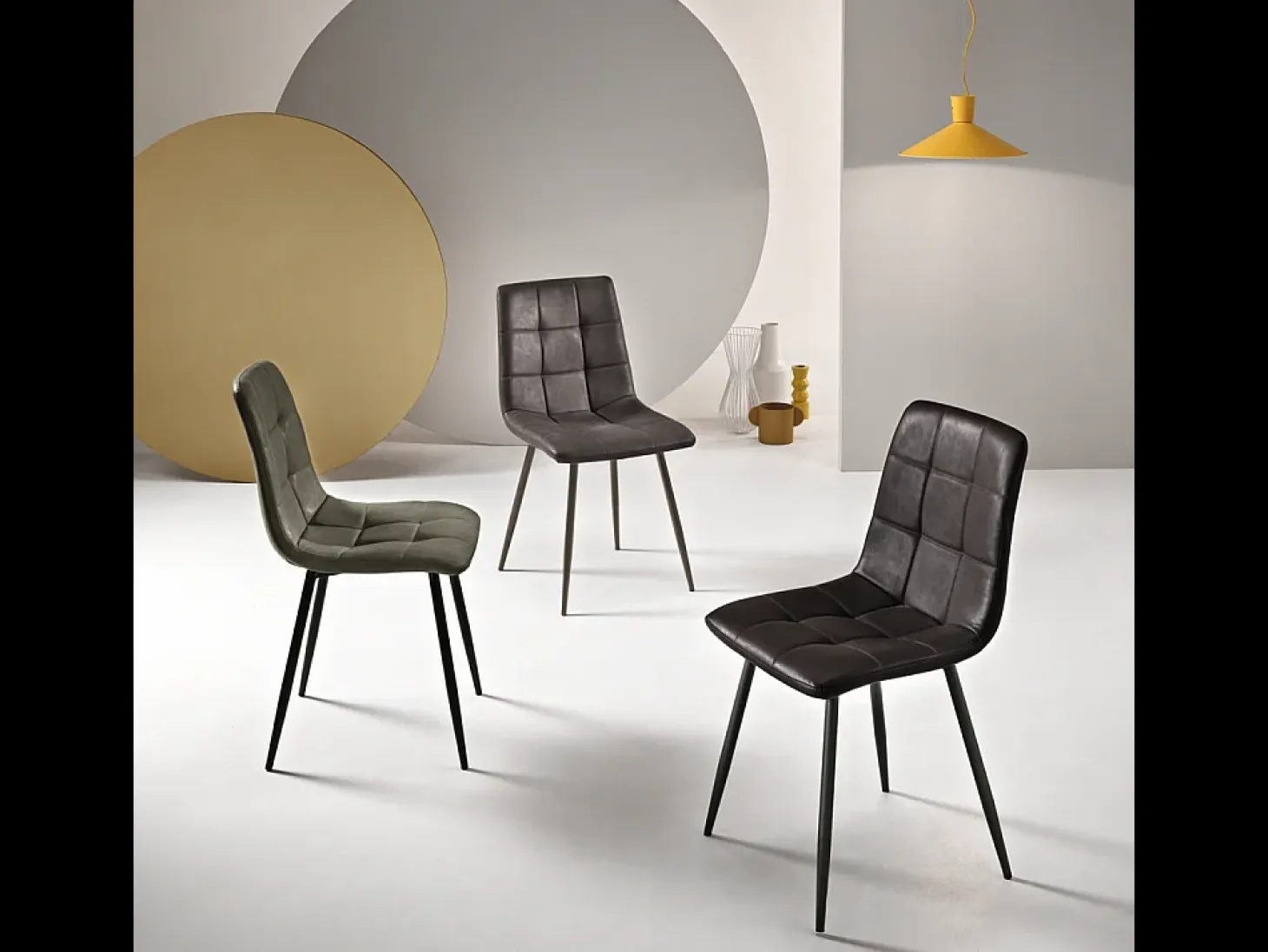 Conjunto de 4 sillas modernas color verde oliva "Siviglia" estructura de metal pintado asiento efecto ecopiel suave al tacto