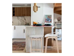 Conjunto de sillas de isla y bar MALMO de roble de 65 cm con asiento de plástico