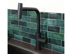 Essemano Mezclador para fregadero con ducha extraíble negro Essebagno