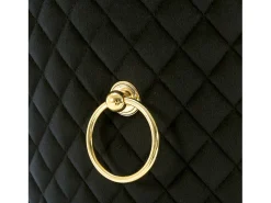 Juego de 2 sillas de cocina de terciopelo negro con estructura de metal dorado.