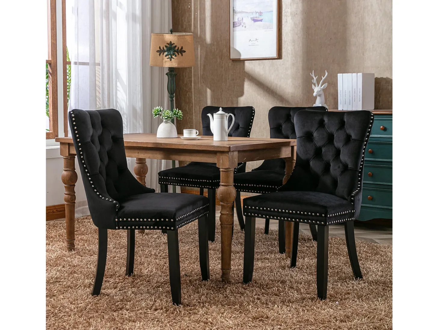 Juego de 2 sillas de comedor en terciopelo negro con tachuelas decorativas y respaldo acolchado