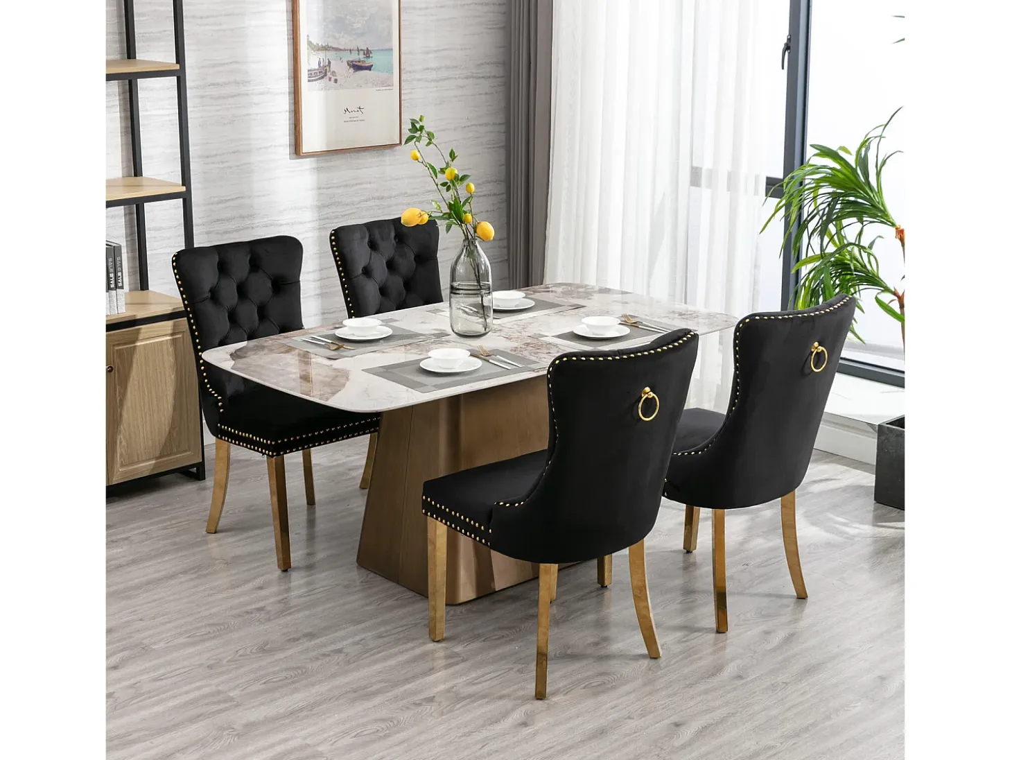 Juego de 2 sillas de comedor - Sillas con respaldo acolchado y patas de acero inoxidable dorado - con ribete tachonado - terciopelo negro