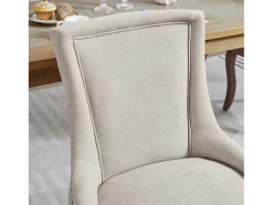 Juego de 2 sillas de comedor en chenilla beige con tachuelas decorativas y respaldo, patas de madera