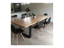 Juego de 4 sillas Nórdica para comedor o cocina con patas en madera color negro