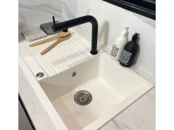 Magic mezclador para fregadero negro Essebagno