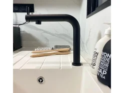 Magic mezclador para fregadero negro Essebagno