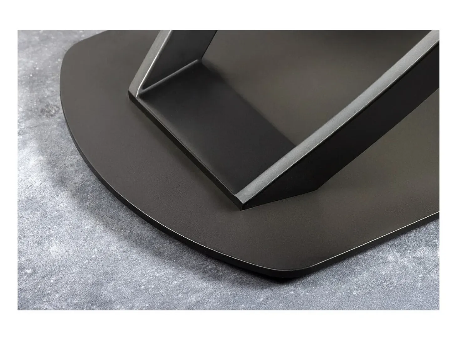 Mesa ATONIA – Ovalada extensible 130 a 190 cm – Tablero de cerámica efecto mármol blanco – Patas de metal – Estilo moderno