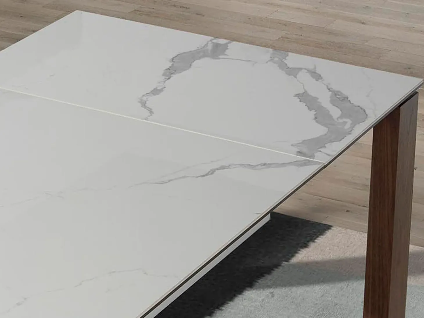 Mesa comedor extensible rectangular mármol porcelánico y nogal 1095 ANGEL CERDA