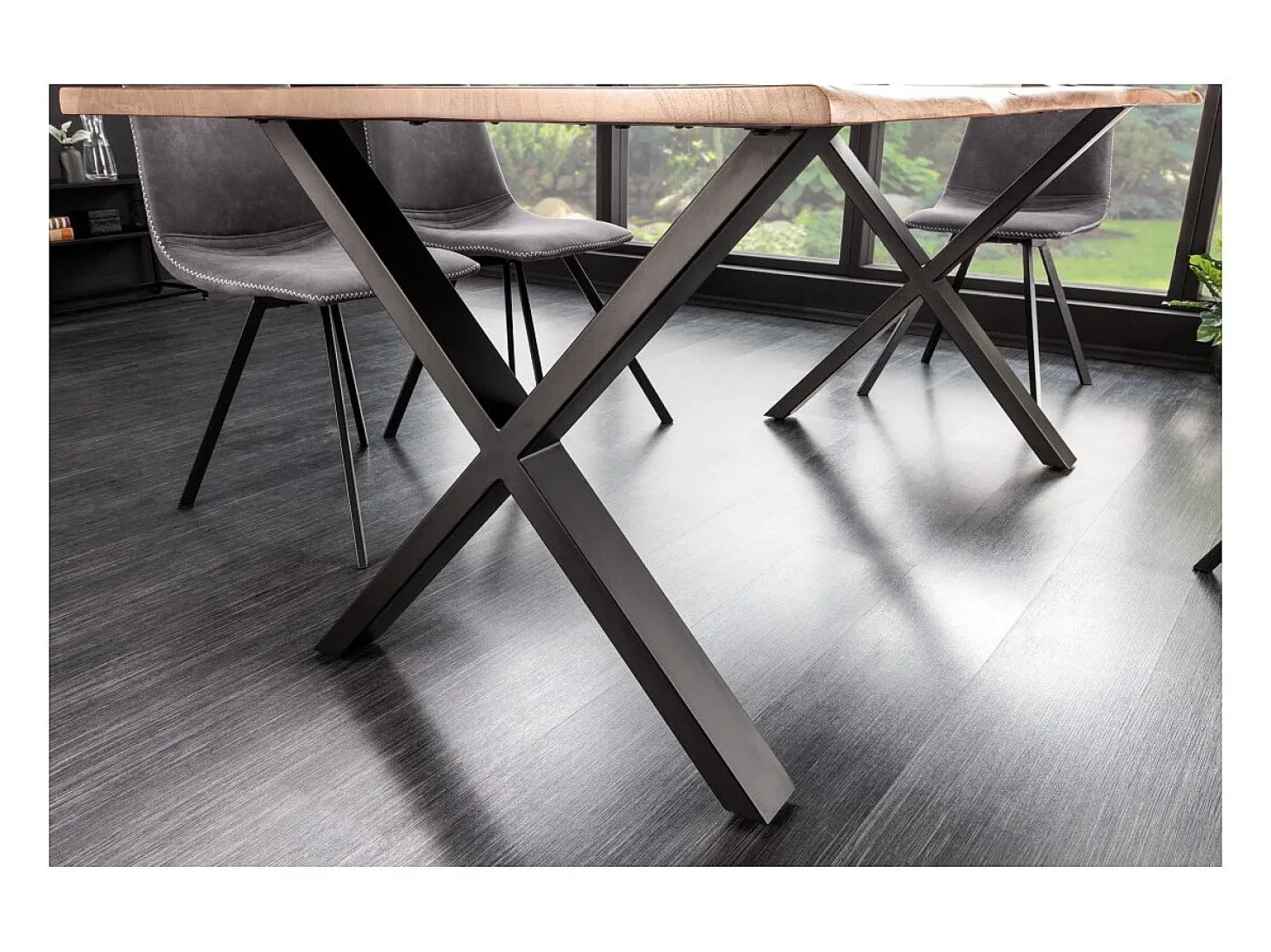 Mesa de comedor ARKAYA 180 cm – Tablero de acacia barnizado y patas cruzadas de metal negro – Diseño industrial natural