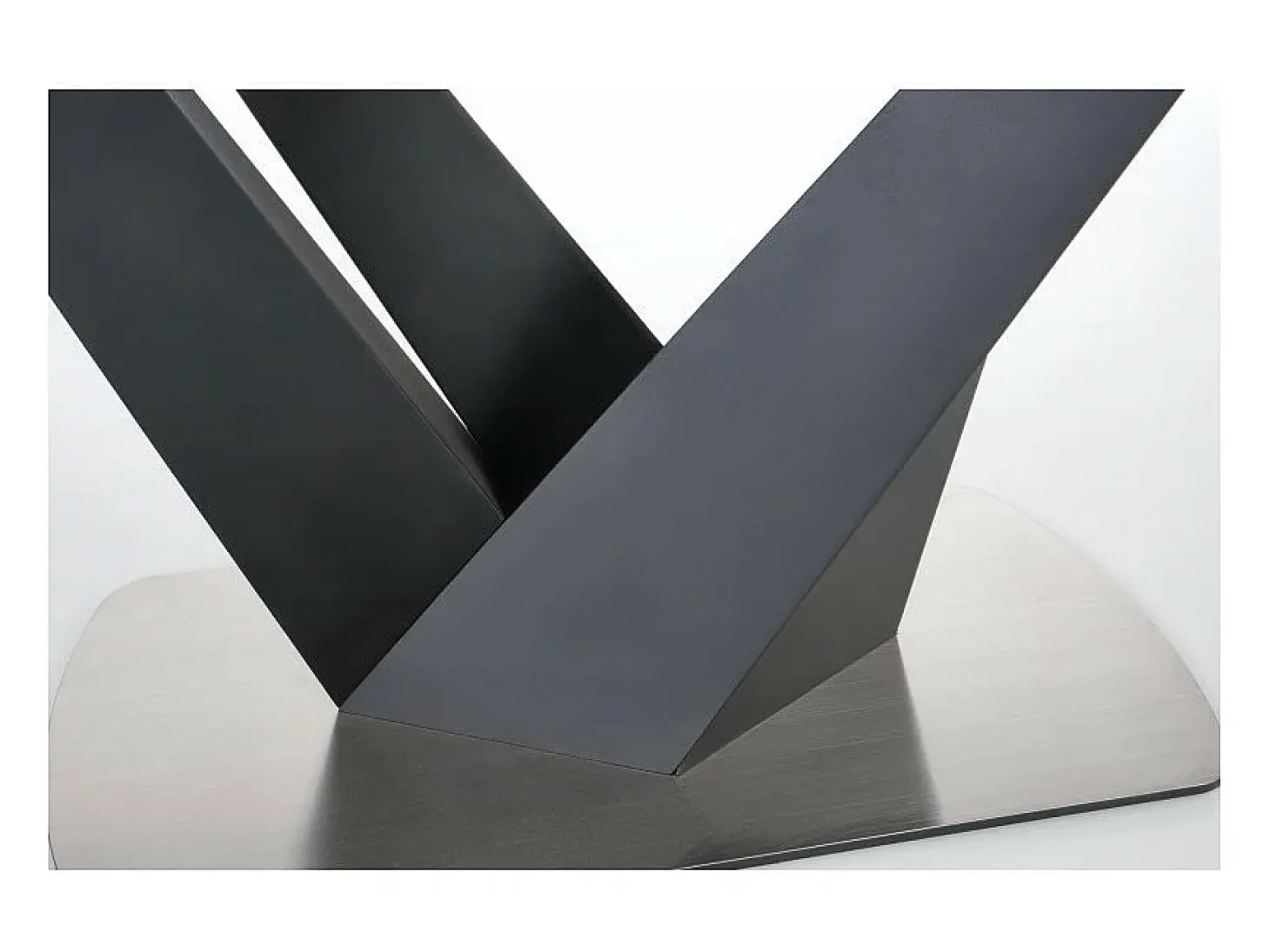 Mesa de comedor contemporánea extensible SHIELD gris y negra con pata central