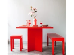 Mesa de comedor cuadrada tablero laminado de 3cm rojo llama 100x100cm