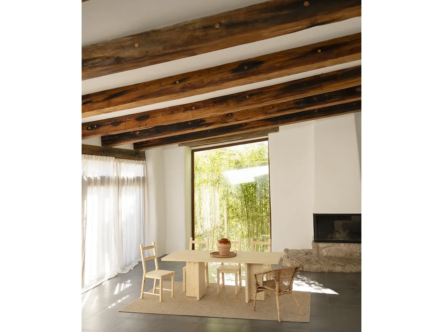 Mesa de comedor de madera maciza en tono natural 200x75cm - TENA - DECOWOOD