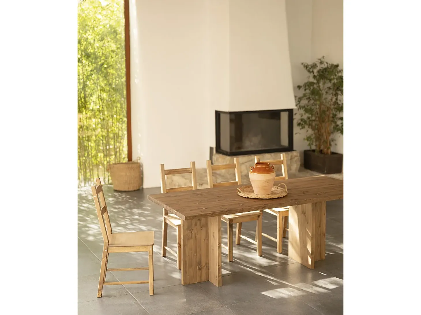 Mesa de comedor de madera maciza en tono roble oscuro 200x75cm - TENA - DECOWOOD