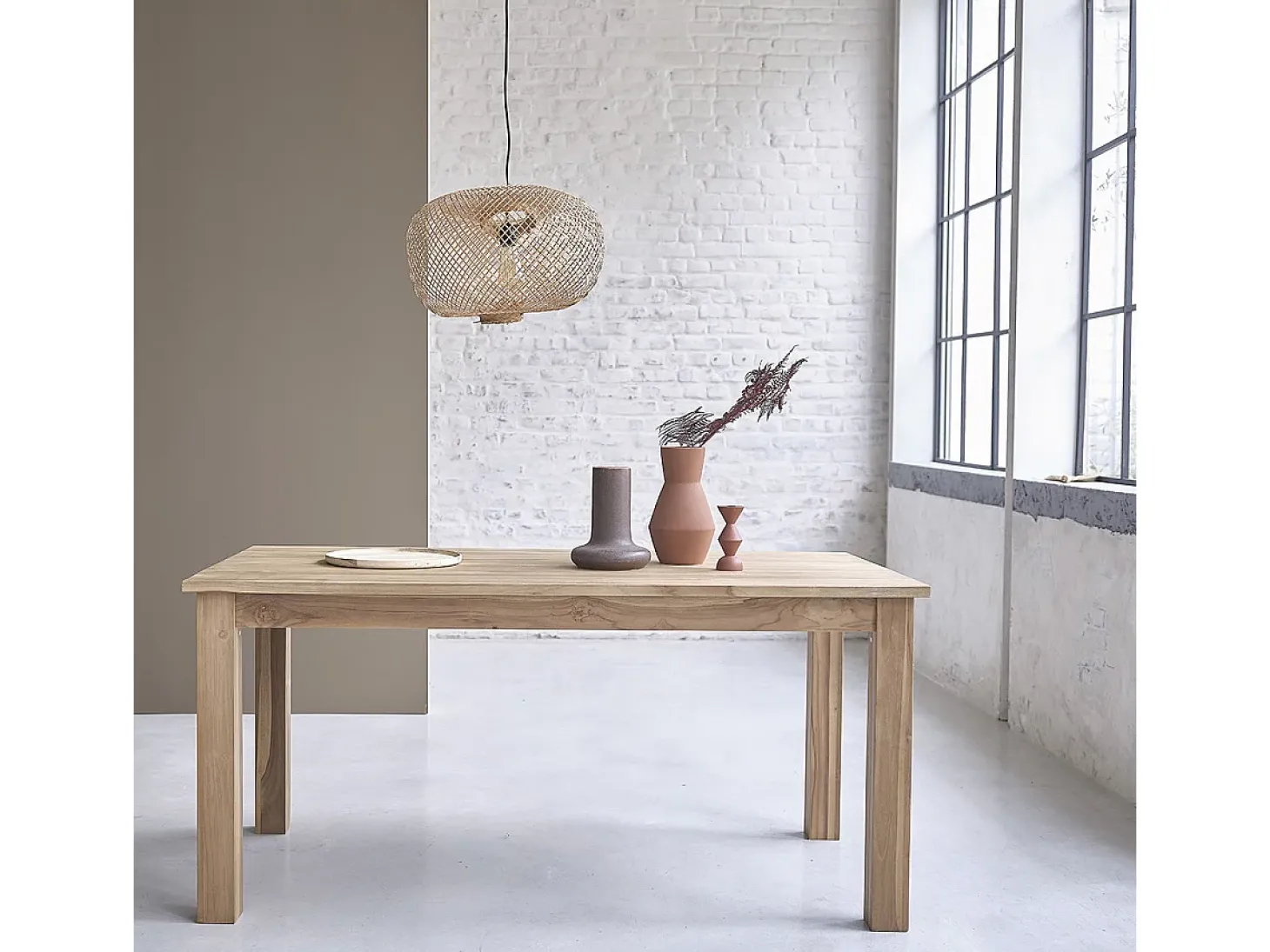 Mesa de comedor de teca para 8 personas