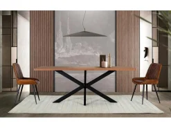Mesa de comedor en madera acacia natural y patas de metal negro