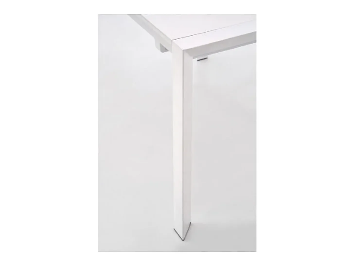 Mesa de comedor extensible Mike lacada en blanco - 130cm / 250cm