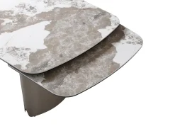 Mesa de comedor extensible para 6 a 10 personas en cerámica, cristal templado y metal bronce - Efecto mármol blanco y gris - FARUDI de Maison Céphy