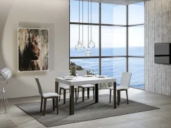 Mesa de comedor Liva 130 cm rectangular de fresno blanco con patas de metal gris oscuro