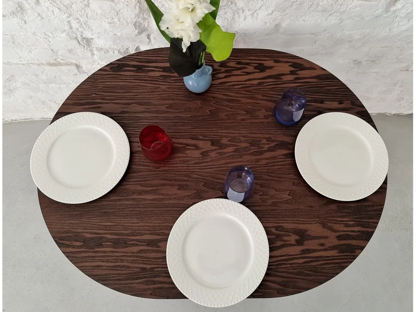 Mesa de comedor ovalada 75x100cm Jubi madera de fresno