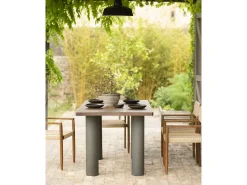 Mesa de comedor rectangular de madera maciza en tono roble oscuro y patas de microcemento en tono verde DECOWOOD de 200x75cm - LUCÍA - DECOWOOD