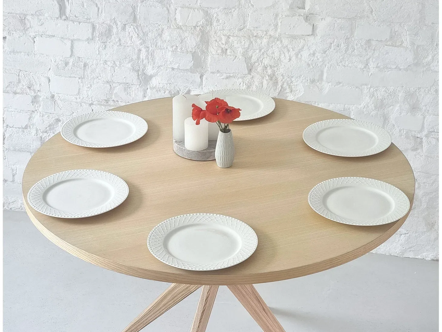 Mesa de comedor redonda 100cm Jubi Bold Fresno