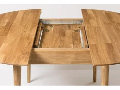 Mesa de comedor redonda extensible de 110 a 145 cm en madera maciza de roble Kundy
